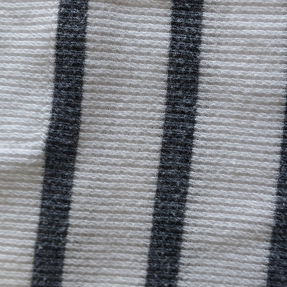 Express Waffle Long-sleeved Shirt - Picture 8 of 8